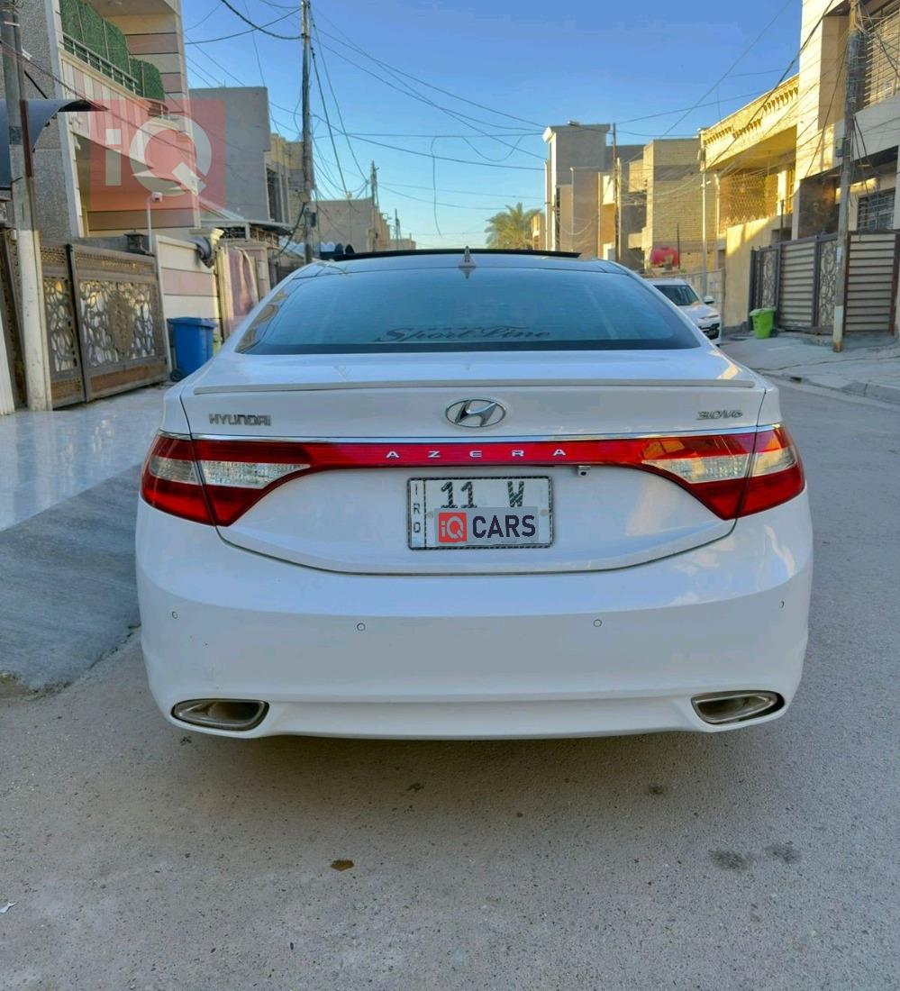 هيونداي أزيرا